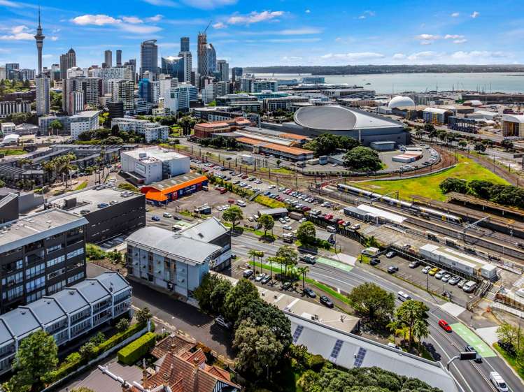 Unit 3B/77 The Strand Parnell_12