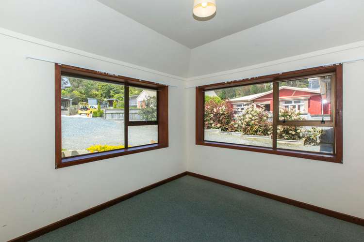72 Moeraki Road Maoribank_12