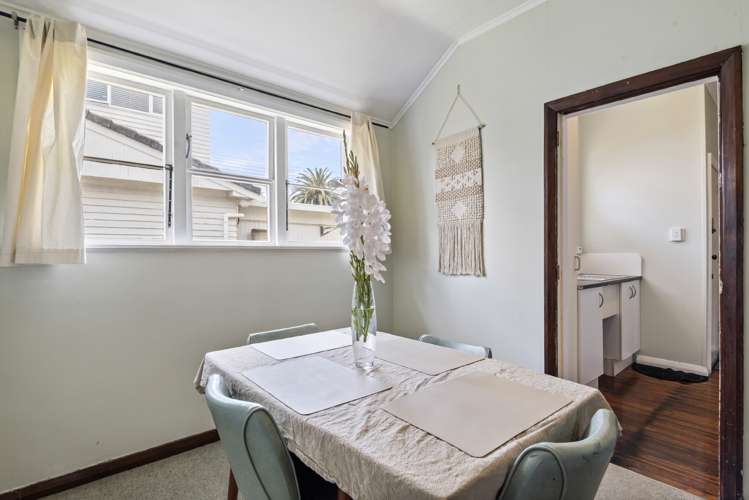 325 Lake Road Hauraki_5