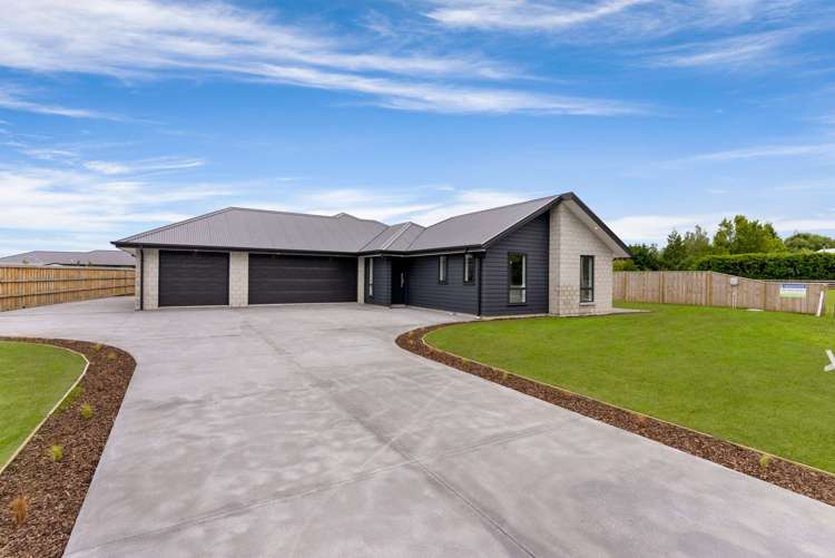 1 Harrier Place Amberley_15