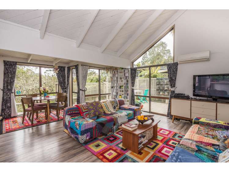 89 Scenic Drive Titirangi_5