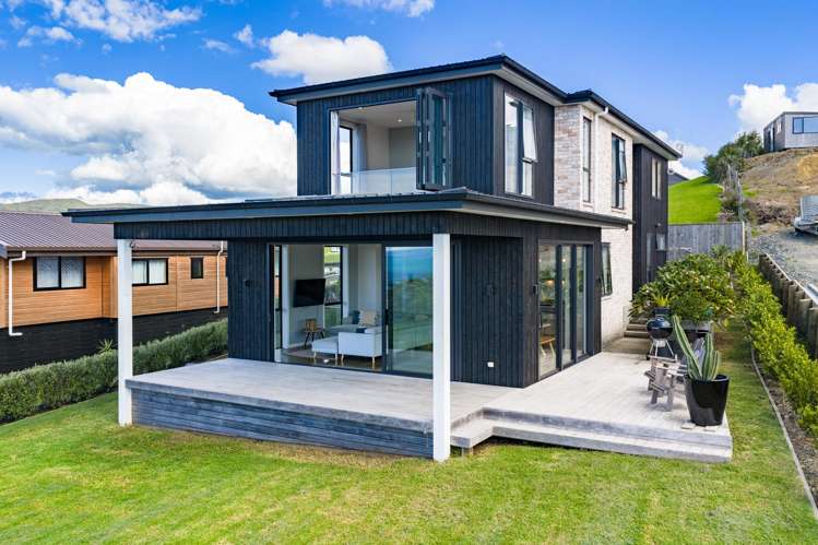 10 Solar Way Langs Beach_25