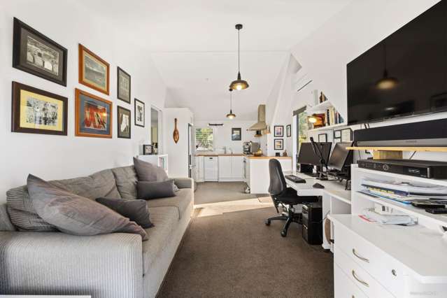 17 Young Street Mahurangi East_4