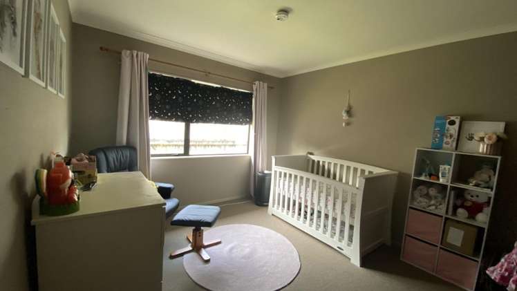 28 Gibbston Close 2750_6