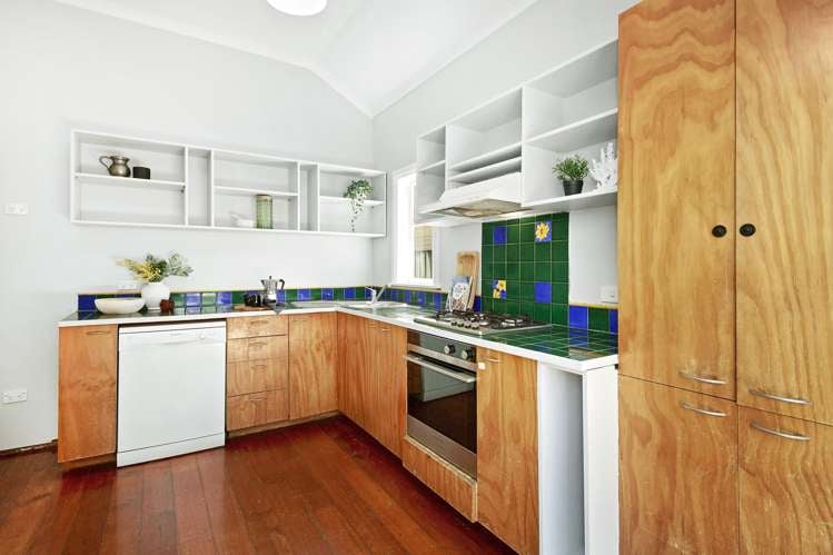 2 Patrick Street Petone_12