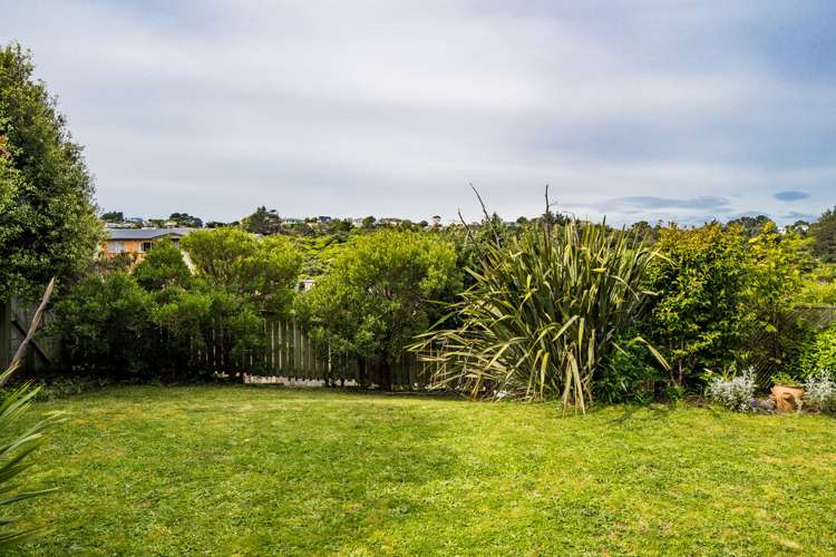 15 Te Puia Drive Aotea_23