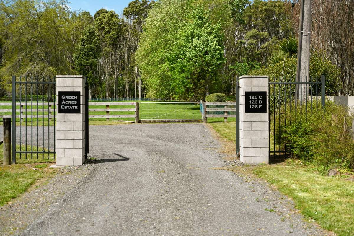 126D Woodcock Road_4