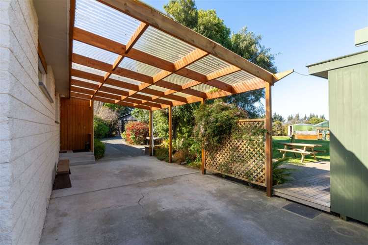 65 Old Main North Road Leithfield_14