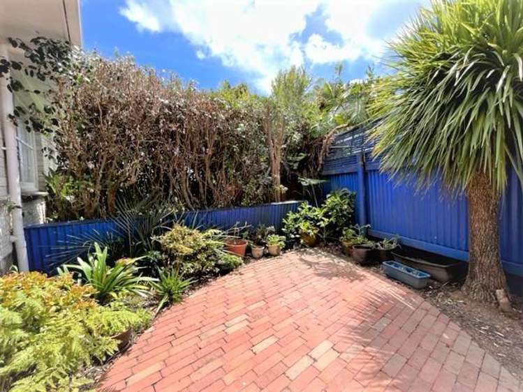 3/20 Fraser Road Narrow Neck_7