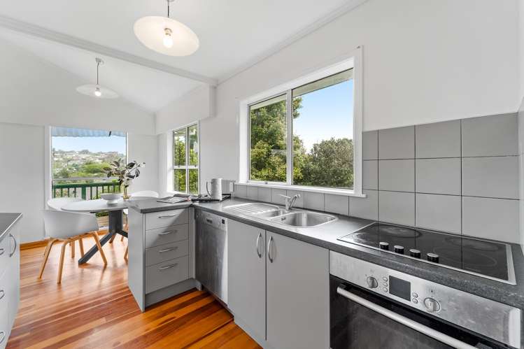 14 Shanaway Rise Hillcrest_6