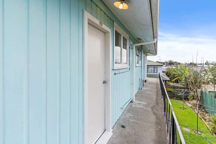 15/243A St George Street Papatoetoe_19