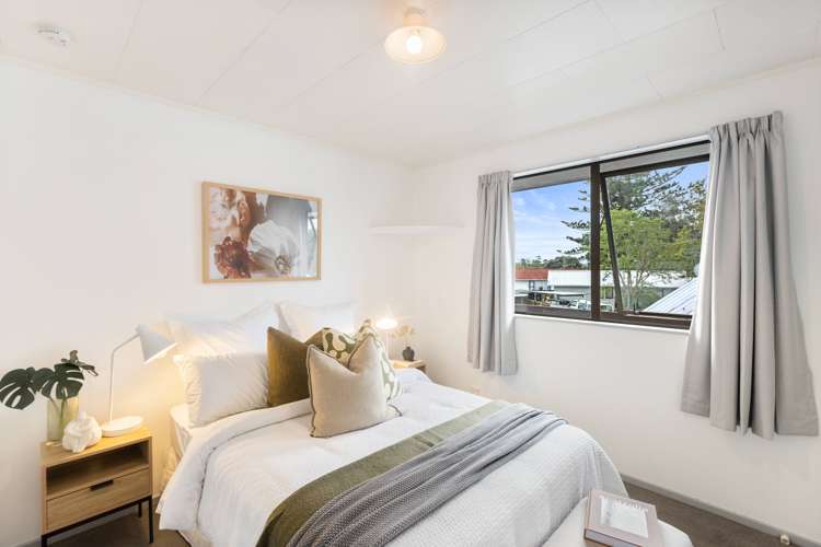 8 Glen Close Glen Eden_5