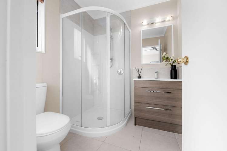 23 Northmeadow Drive Rototuna_15