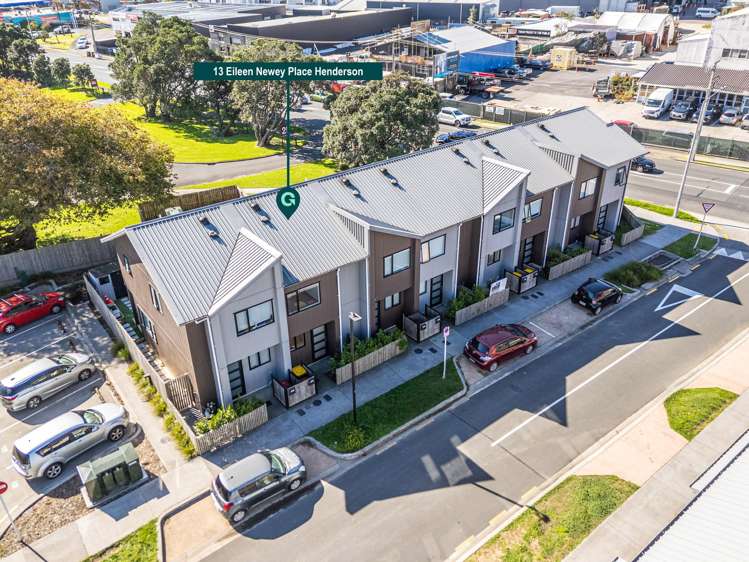 13 Eileen Newey Place Henderson_14