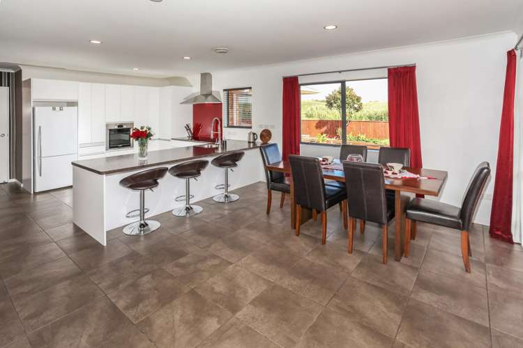 34 Breaker Grove Waiuku_5