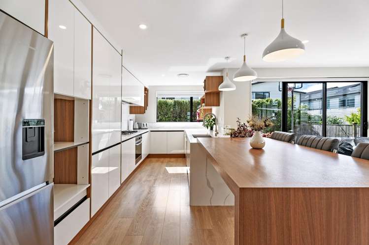 44 Kokowai Parade Hobsonville_7