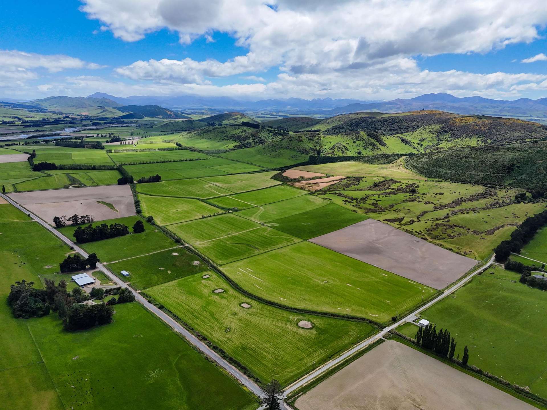 200 + 242 Caroline Valley Road Caroline_0