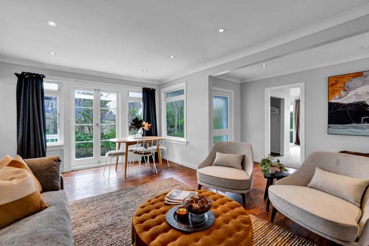 106 Seaview Road Westown_7