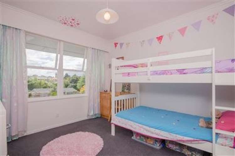 26 Eaton road Hillsborough_12