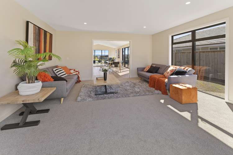 19 Sabine Drive Richmond_10