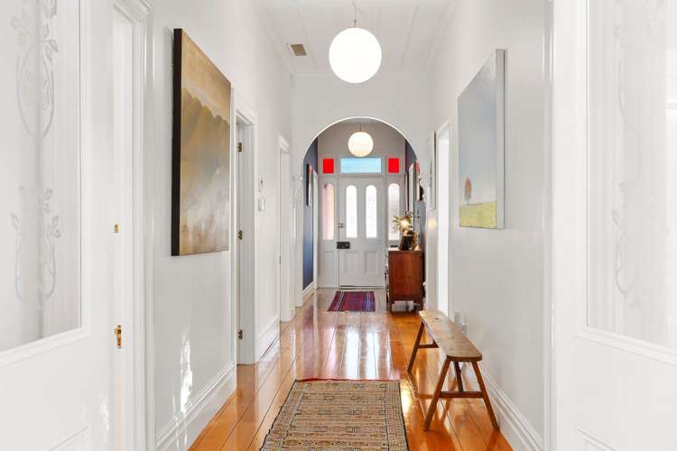 38 Mozeley Avenue Devonport_18