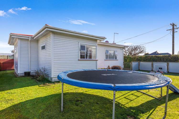 51 Parker Avenue Levin_21