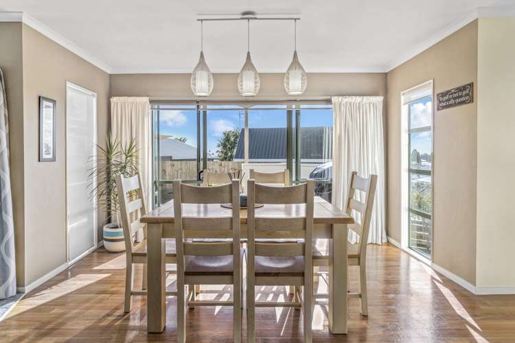 8b Anne Road Bellevue_4