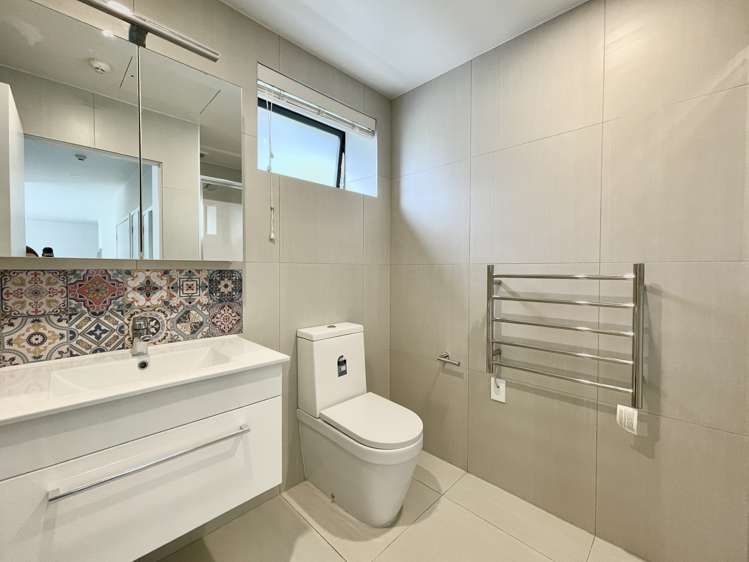 G02/7C Hinaki Street Point England_19