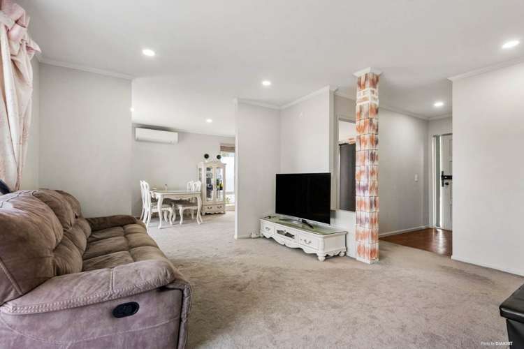 79 Kingdale Road_5