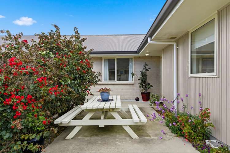 30 Tatahi Cove Papamoa_16