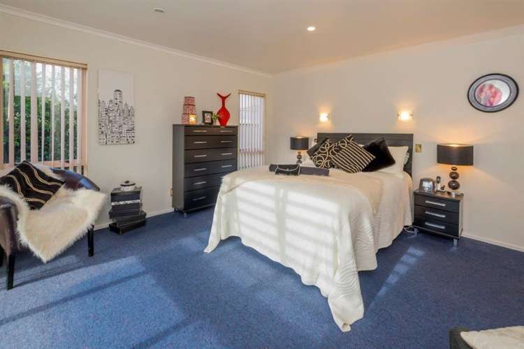 7 Lynch Grove Levin_19