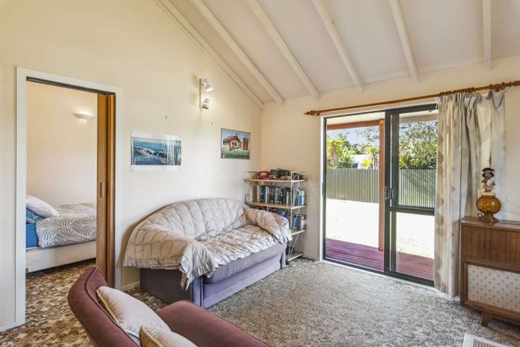 29 Tuiti Street Hokio Beach_7