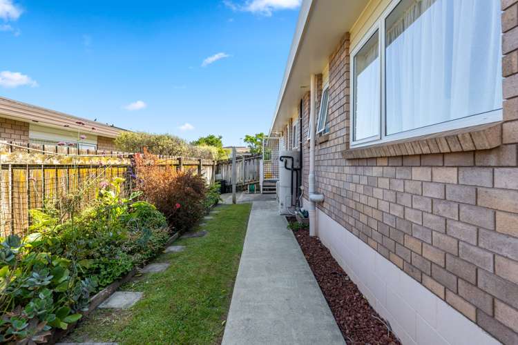 130q Lakeside Drive Orewa_3