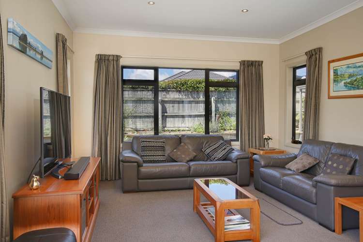 1 Ruth Taylor Avenue Stoke_12