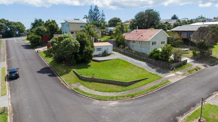 6 Paradise Road Coopers Beach_7