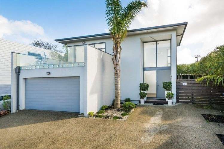 1/100 Lake Road Northcote_8