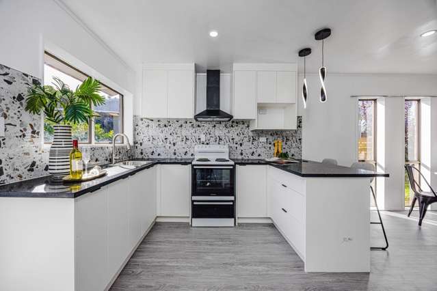 2/29 Trentham Road Papakura_4