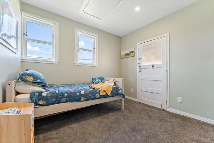 5 Tutuki Street Waterview_12