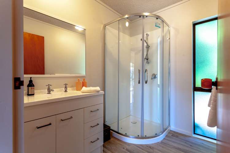 325 Onemana Drive Onemana_10