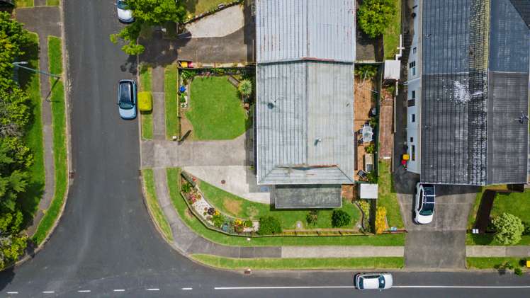 2/54 Luton Avenue Sunnyhills_30