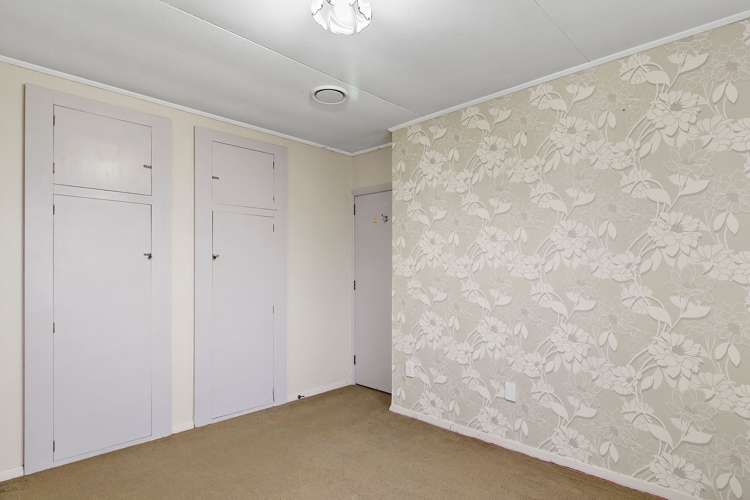 13 Grants Road Marchwiel_6