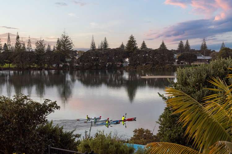 20 The Ritz Orewa_20