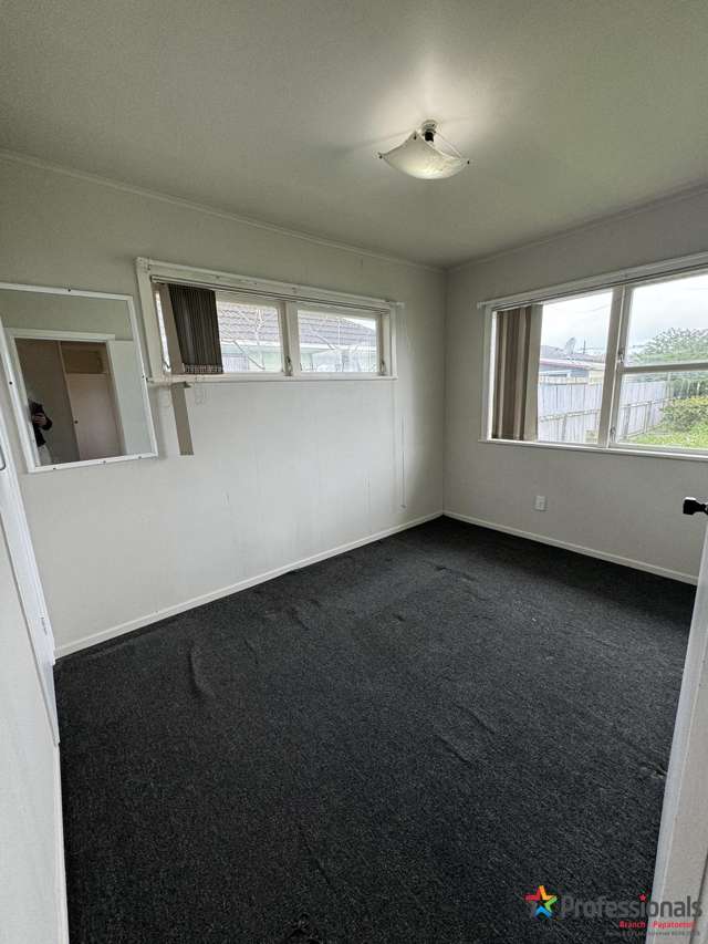 9 Kairanga Street Mangere East_4