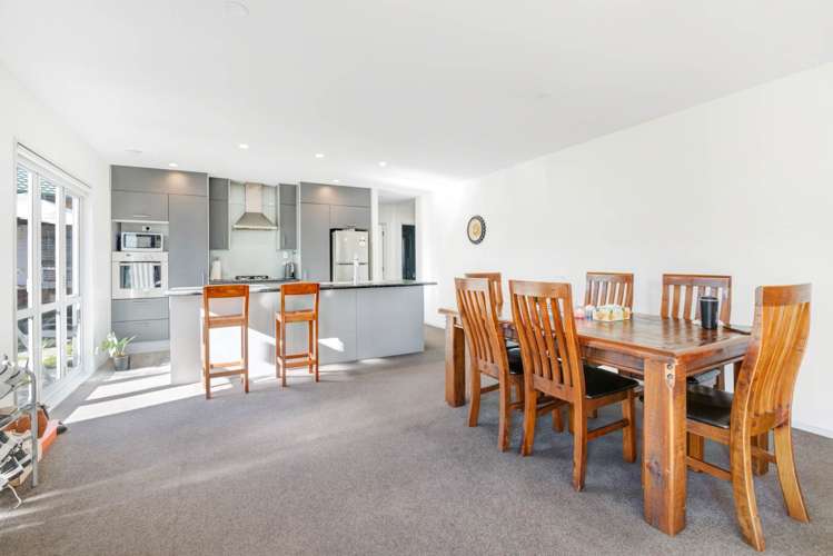 20 & 20A Mahoney Drive Albany_24