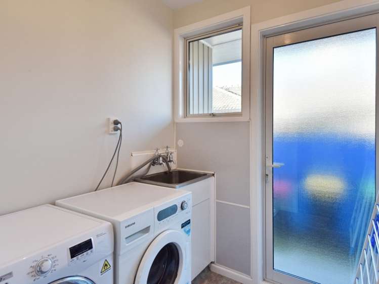 10 Davidson Crescent Hornby_14