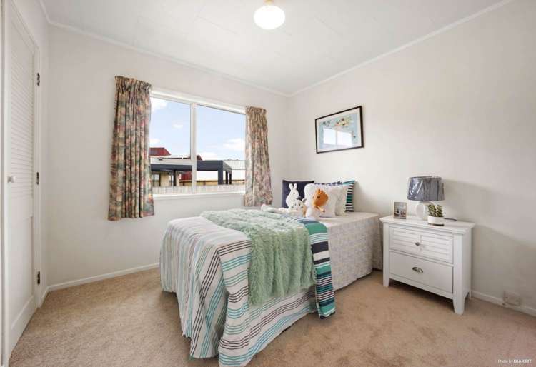 12 Glenhaven Place Te Atatu Peninsula_16