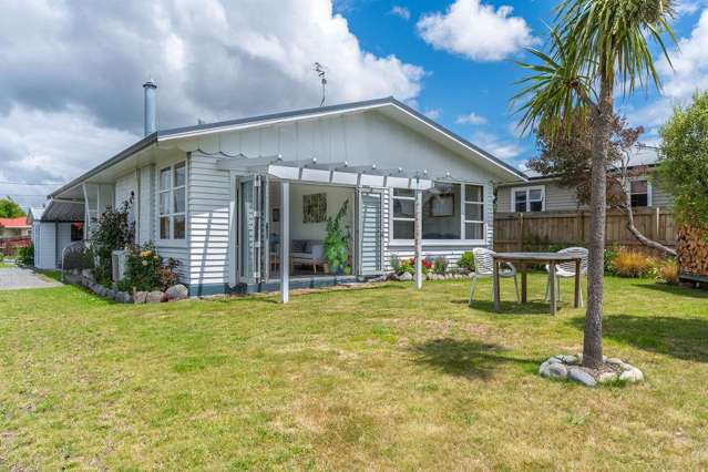 Your Move-In Ready Dream in Premium Lansdowne