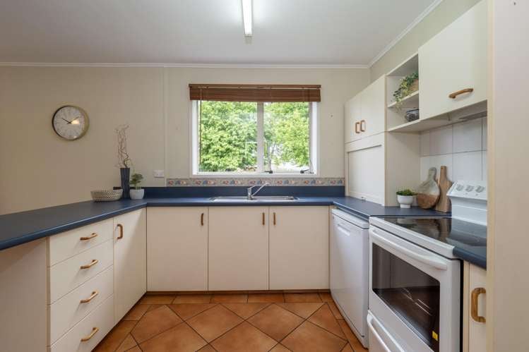 27 Middle Road Allenton_2