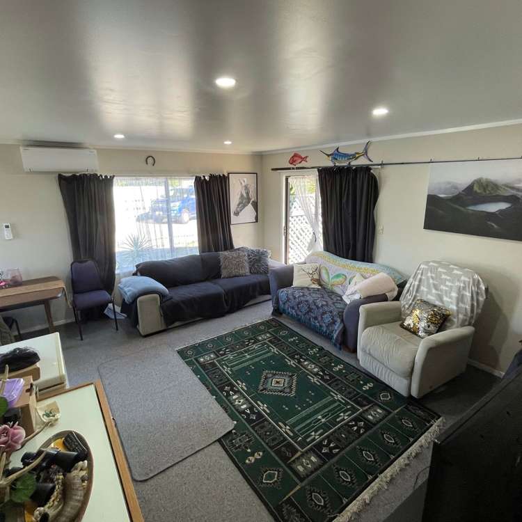 7a Tarbet Place Flaxmere_2