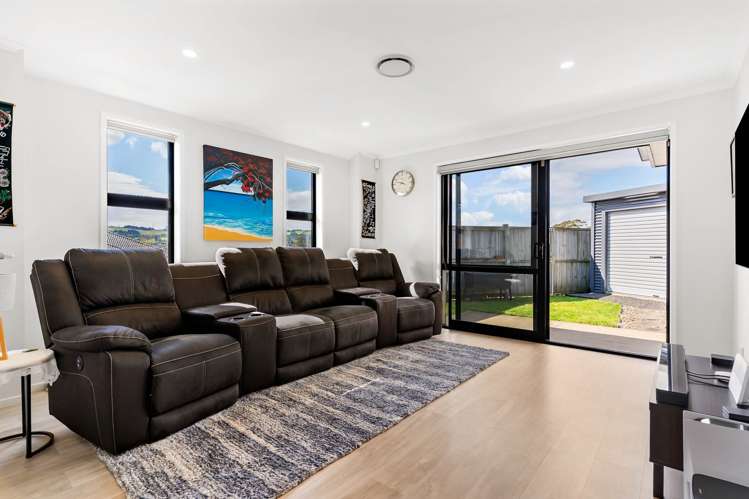 29 Lippiatt Crescent Pokeno_13